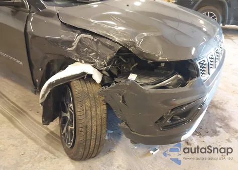 2024 Jeep Compass Limited 4X4 from USA, damaged, VIN 3C4NJDCN2RT153710